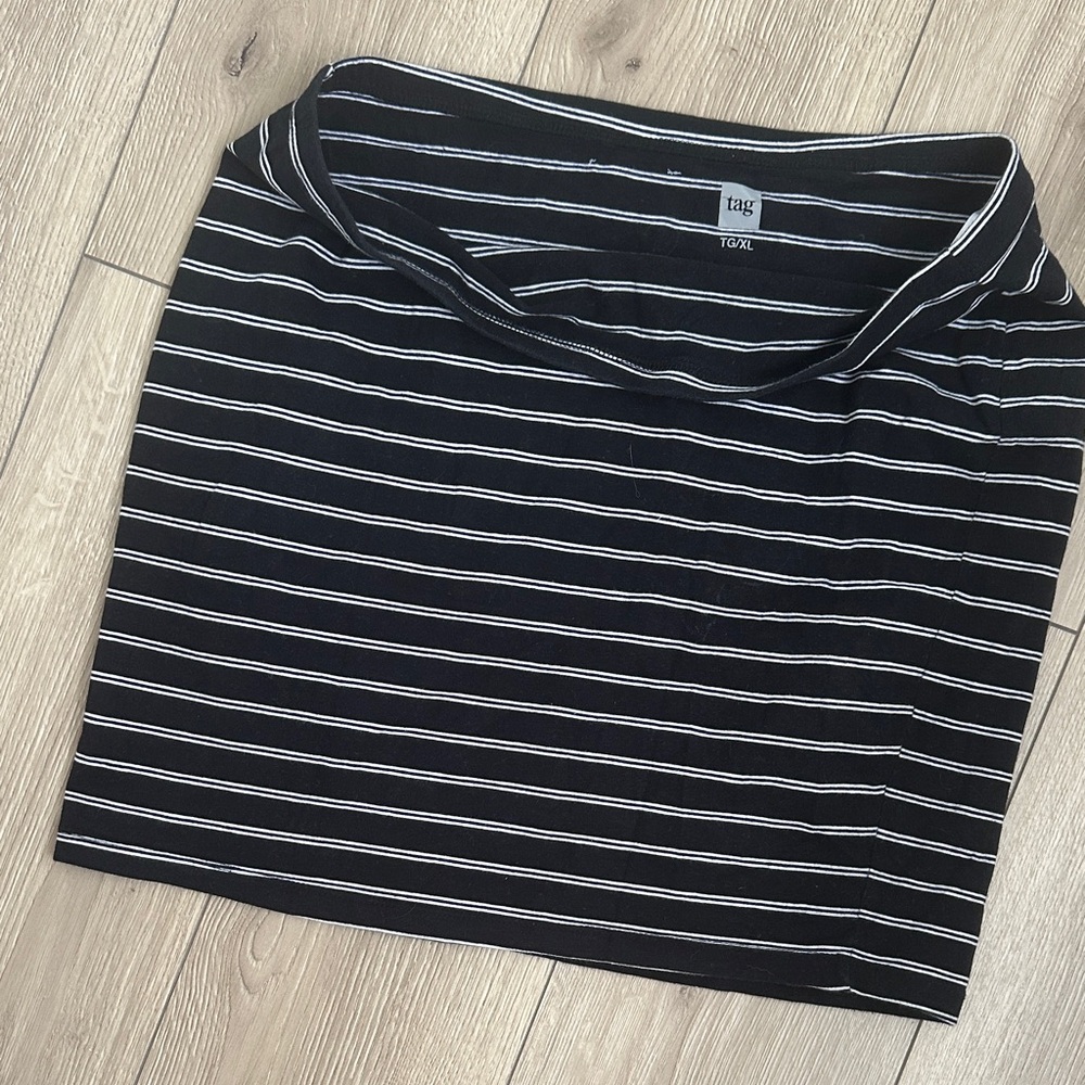 Tag Black and White Striped Skirt